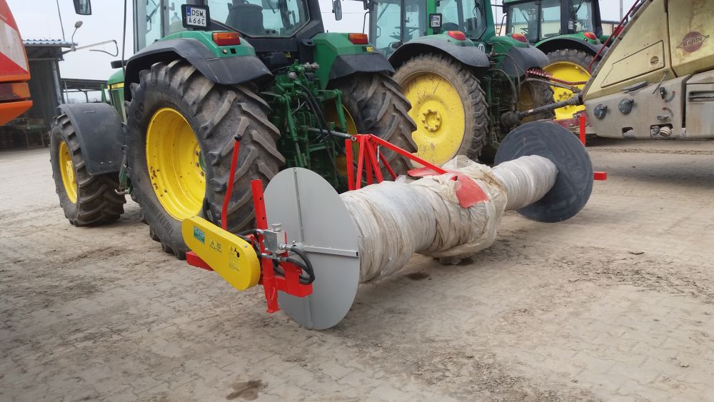Máquinas para cubrir plantas con film y agrotextil